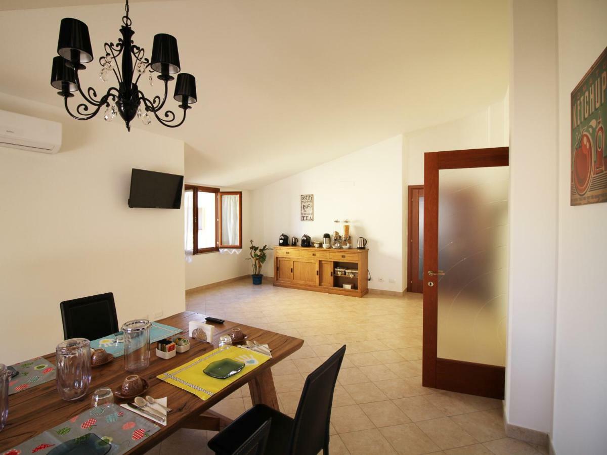 Aqui Bed & Breakfast Alghero Luaran gambar